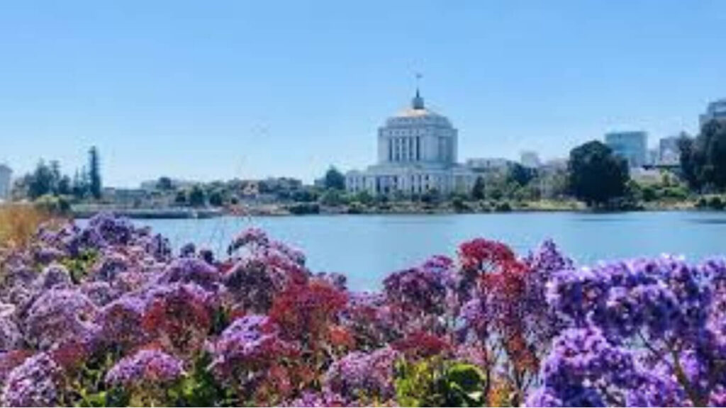 Lake Merritt Oakland California